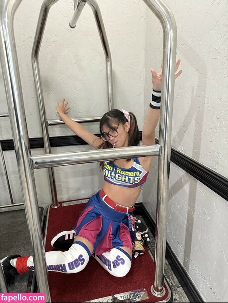 Angelina Fishtank hd model images