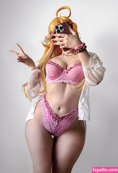 Qiandaiyiyu nice actress galleries