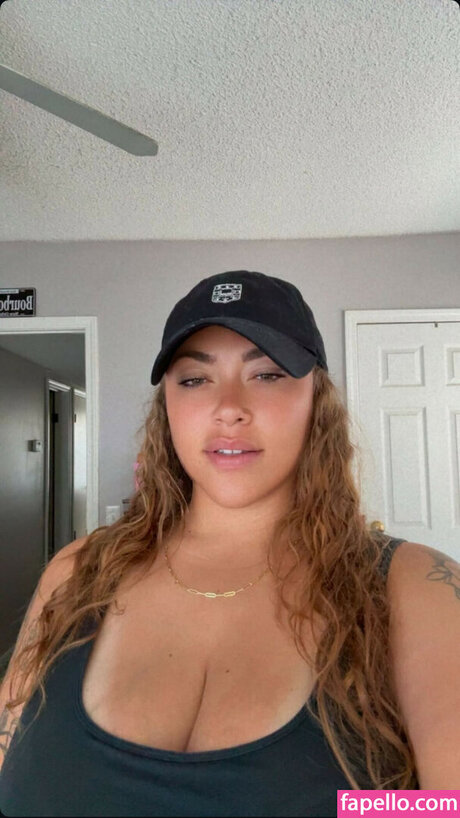 Mikayla Shea model best pictures