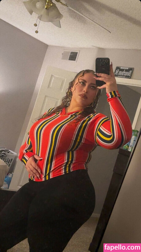 Mikayla Shea model hd gallery