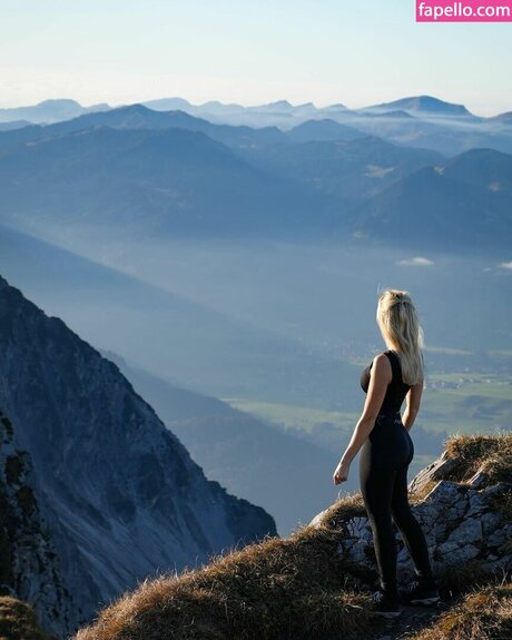 janina ejt star nice photos