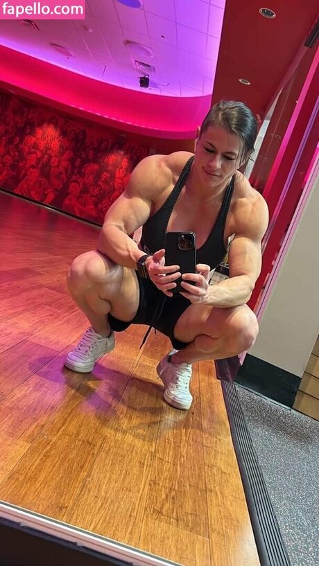 Kristen Nun star photo