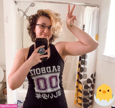 Buffpup hot model pic