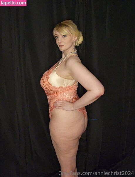 prone onlyfans art nude archive