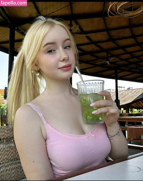 Bulebarbie official pornstar pretty pic