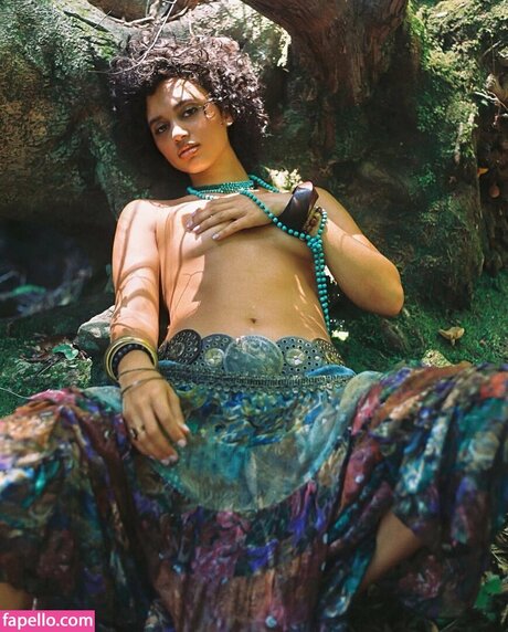 Maleigh Zan high quality model pics