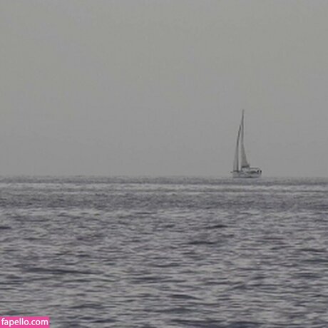 Girls HuntersBeauty model nude gallery