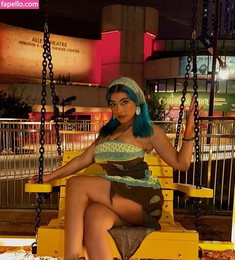 jolie23x pornstar nude images