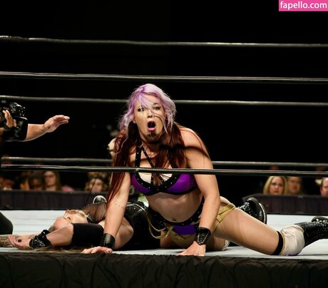 bikini fuck onlyfans art nude archive