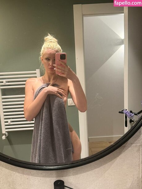 bikini fuck onlyfans hd image