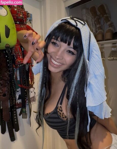 ka1bra model high quality images