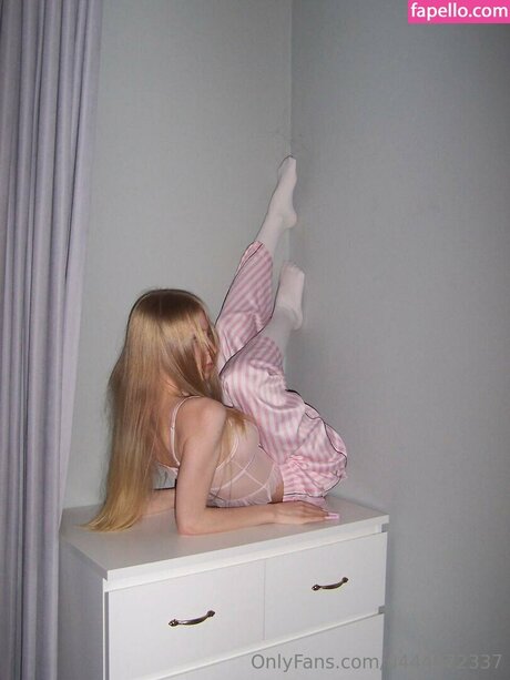 evija lace pornstar adult image