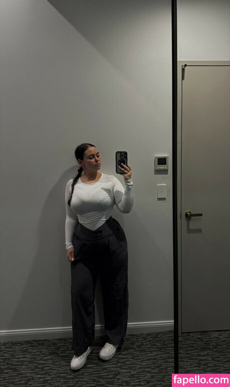 maddiewort_ pretty actress archive