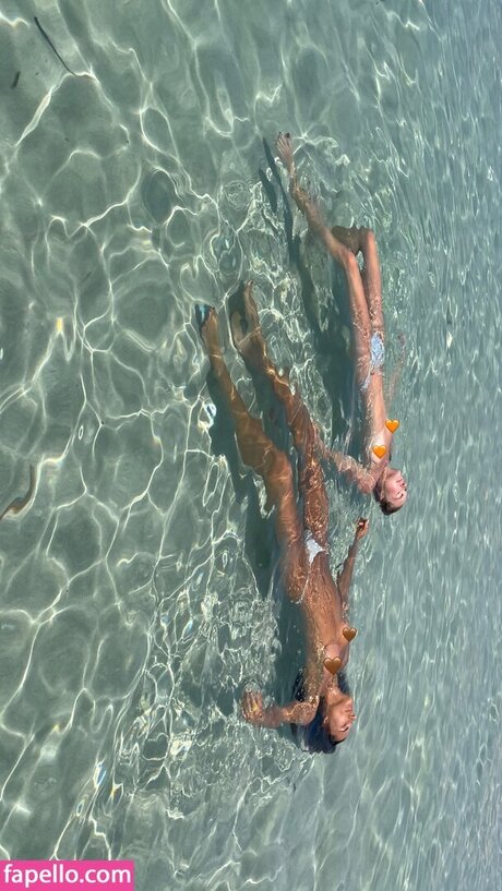 Amanda Riley Ferree naked model archive