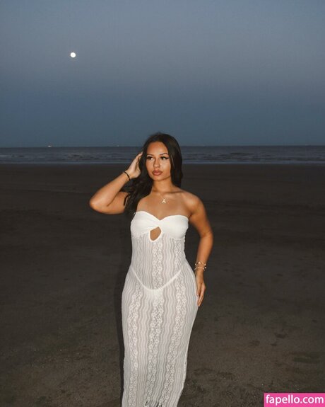 Aracelyanahiii pornstar high quality img