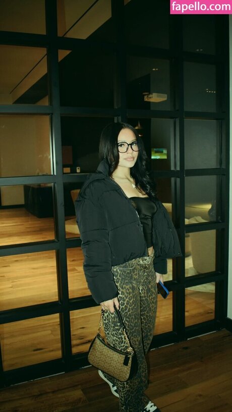 Aracelyanahiii naked star picture