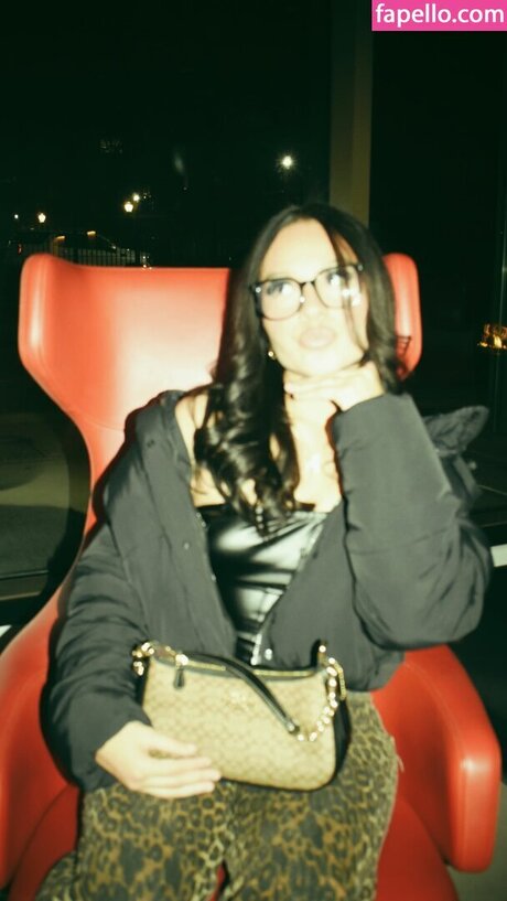 Aracelyanahiii nice pornstar image