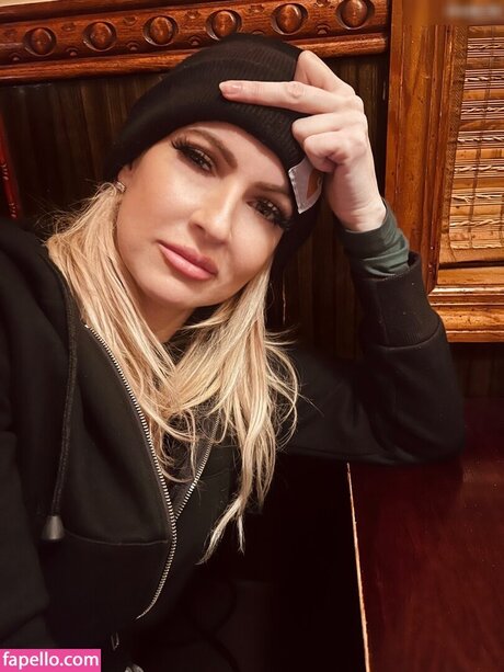 Gigi Dior naked actress gallery