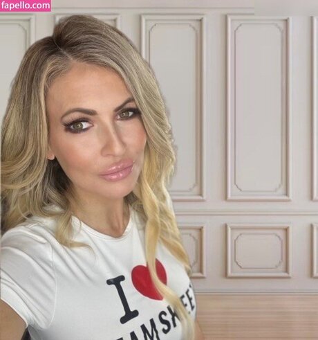 public onlyfans hd pic