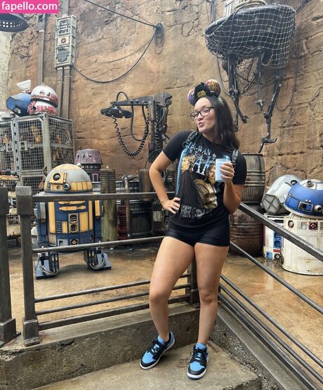 Izzy Moreno star picture