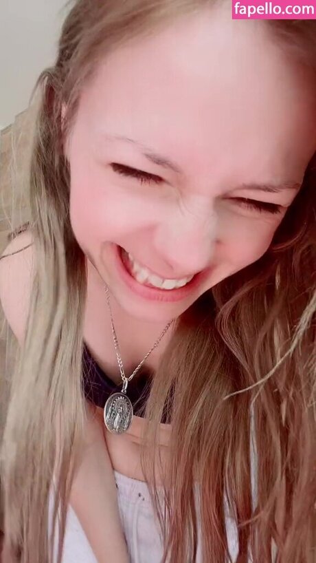 mouth onlyfans beautiful naked photo