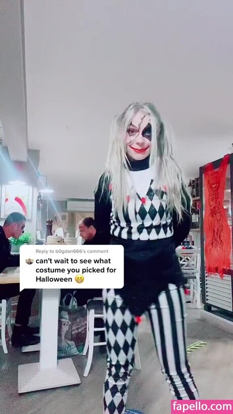 SmileyDani158 star naked pics