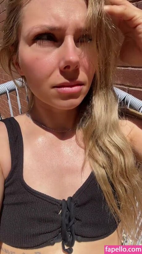 SmileyDani158 perfect pornstar images