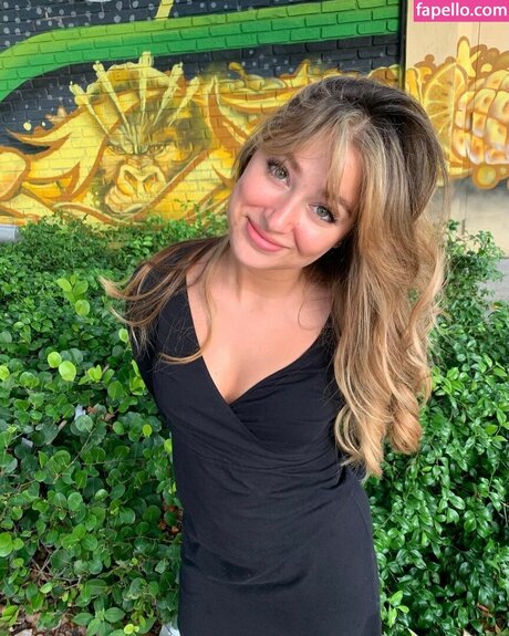 Katsiaryna Kavaleva high quality pornstar img