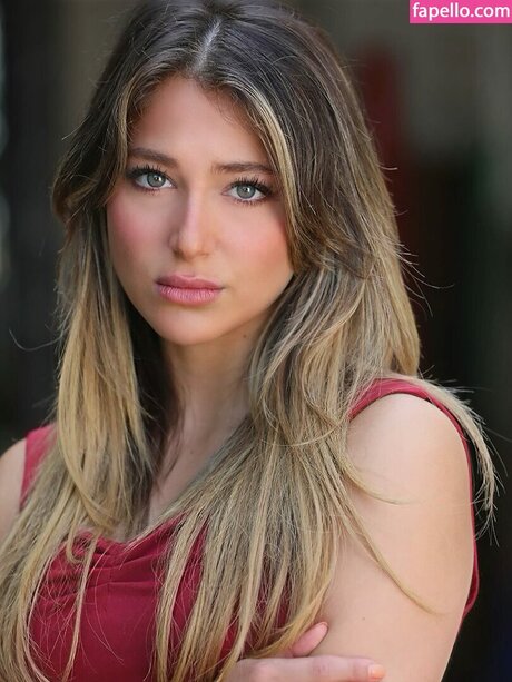 Katsiaryna Kavaleva star perfect gallery