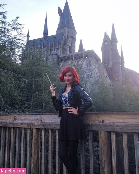 Brizzy Voices perfect actress pics