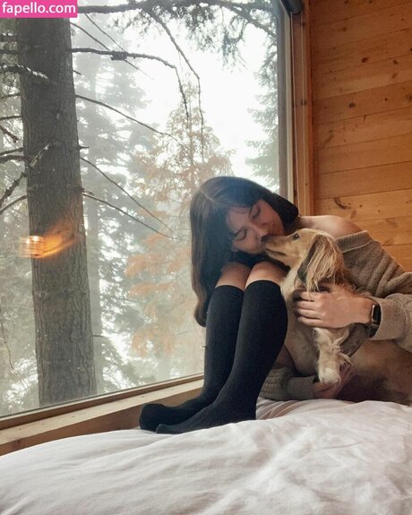 Brizzy Voices porn model picture