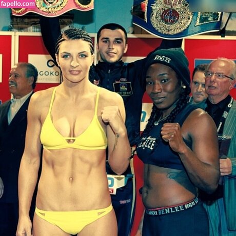 hooters onlyfans art nude pics