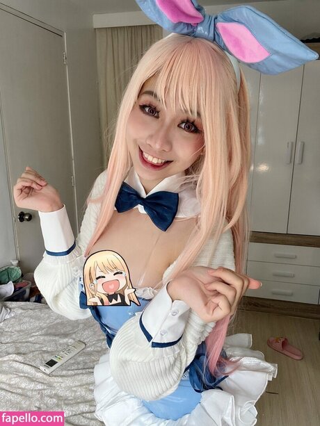 Kettsley model porn photo