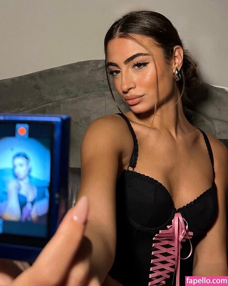 Melissasantachiara hd model galleries