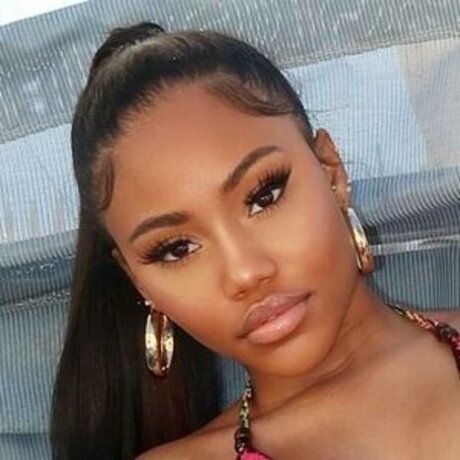 Supa Peach model nice images