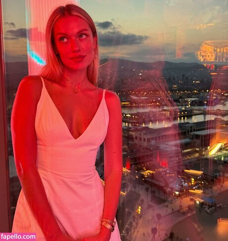 tonyapredko xxx pornstar image