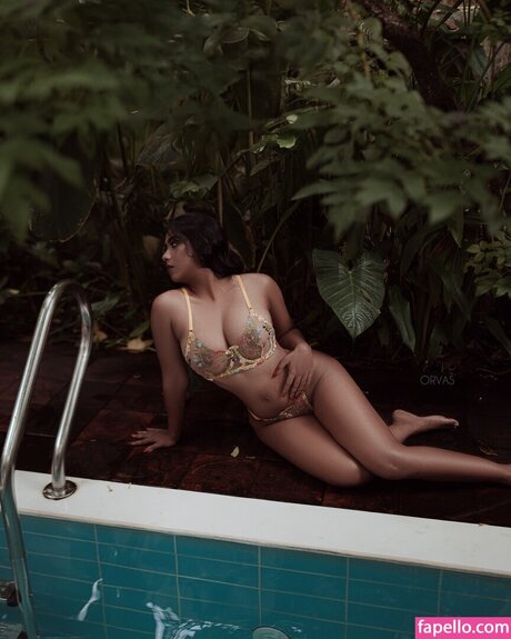 Debochan perfect pornstar pictures