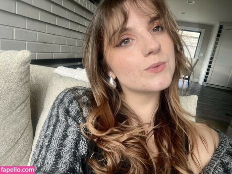 Msvioletvixxen pornstar sexy photo