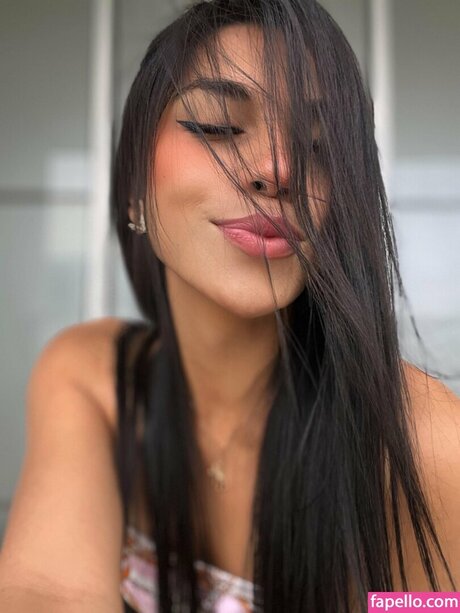 hairy teen pussy onlyfans sexy naked img