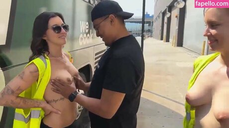 Beautiful Girls Groped sexy star image