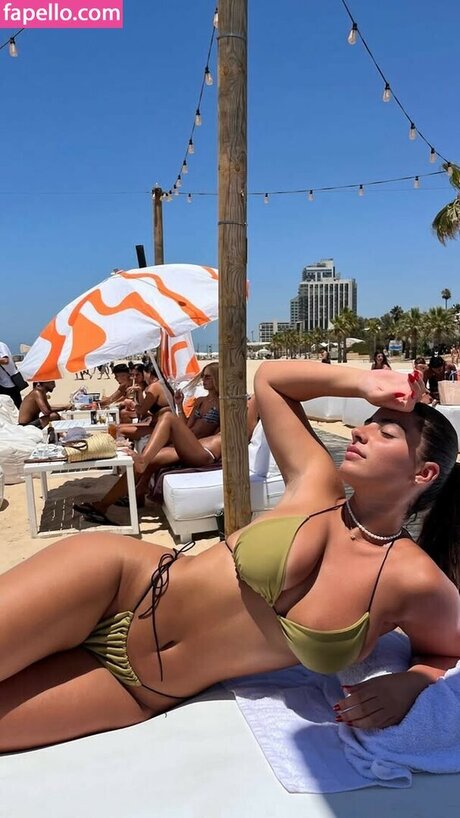 Anael Buzaglo nude pornstar picture