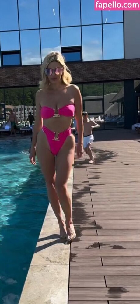 Elena Filonova nude actress photo