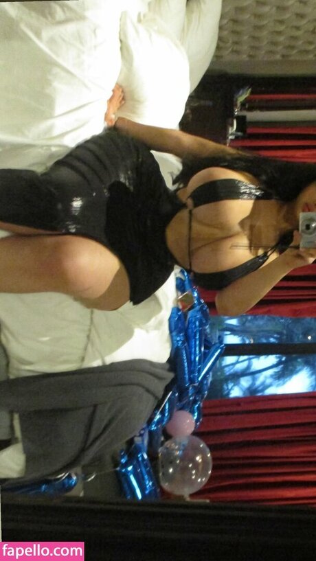 hairy vagina onlyfans pornographic pics