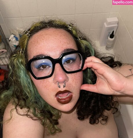 Actualneetgirl model sex archive