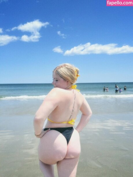 Sadie Stone erotic pornstar photo