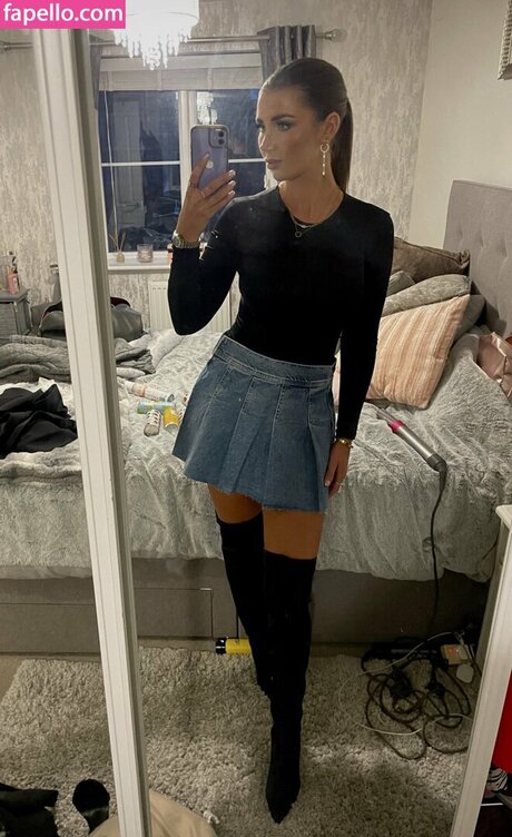 Kate Tracey star sexy picture