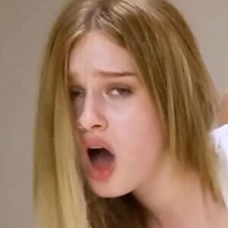 Comatosze nude star pic