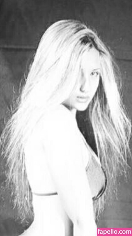 Amber Koltzow Bastick pornstar free pics