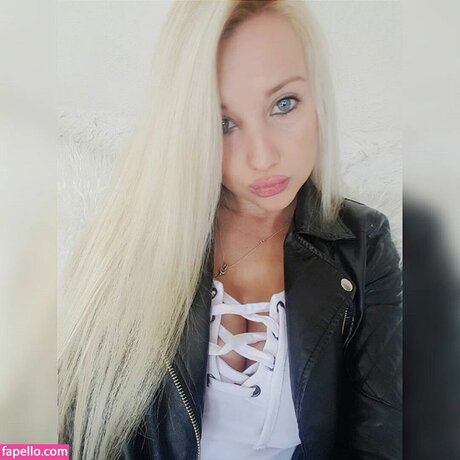 Amber Koltzow Bastick nudes star pic