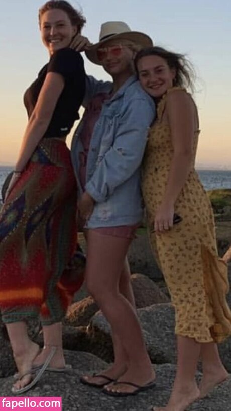 white ass onlyfans hot naked photos